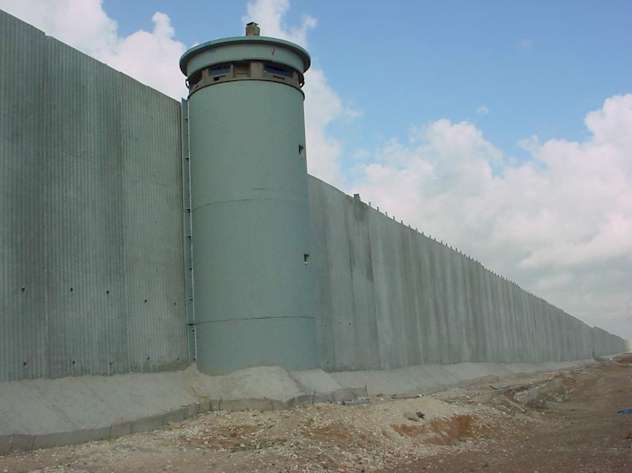 Berlin Wall now in Israel
