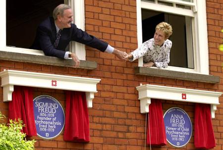 Actor, comedian and author John Cleese and his wife, psychotherapist Alyce Faye Cleese pose for photographers after unveiling two English Heritage Blue Plaques at Sigmund Freud's former residence, now the Freud Museum at 20 Maresfield Gardens, Hampstead, Friday, June 28, 2002. Photo by Richard Lewis