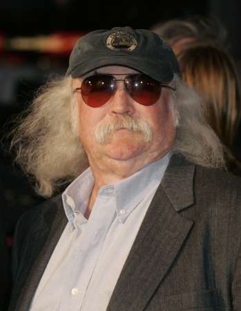 david-crosby_040505.jpg